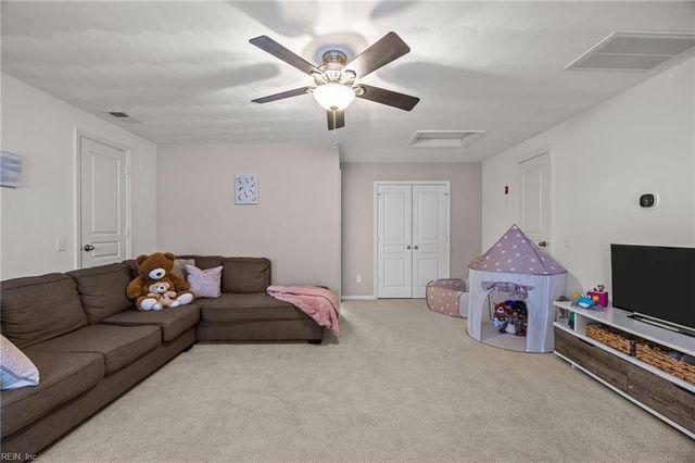 5437 Nature LN, Virginia Beach, VA 23455