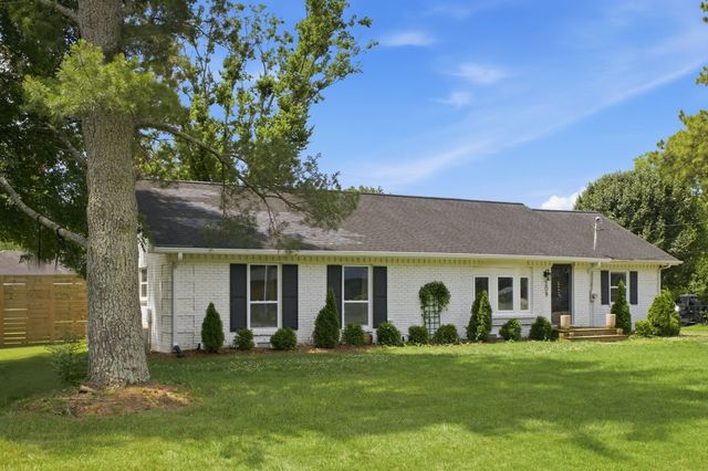 209 Stable Rd, Franklin, TN 37069