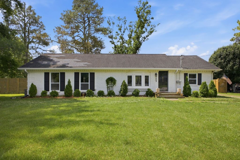 209 Stable Rd, Franklin, TN 37069