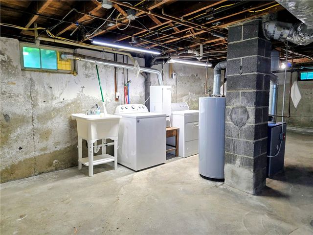 135 Cornell Street, Cranston, RI 02920