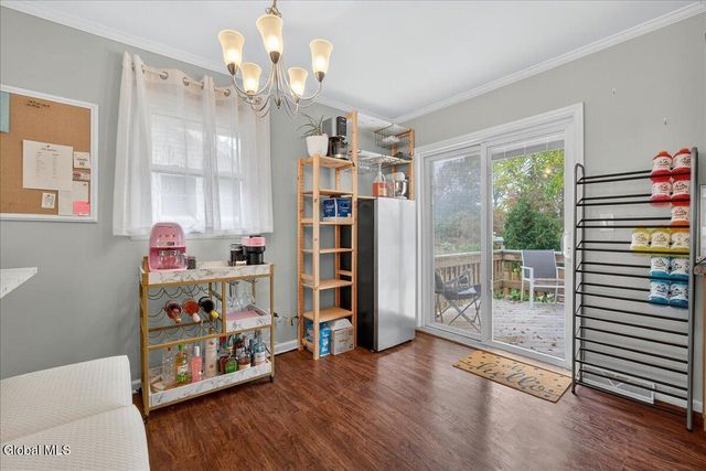 205 E Palmer Avenue, Rotterdam, NY 12303