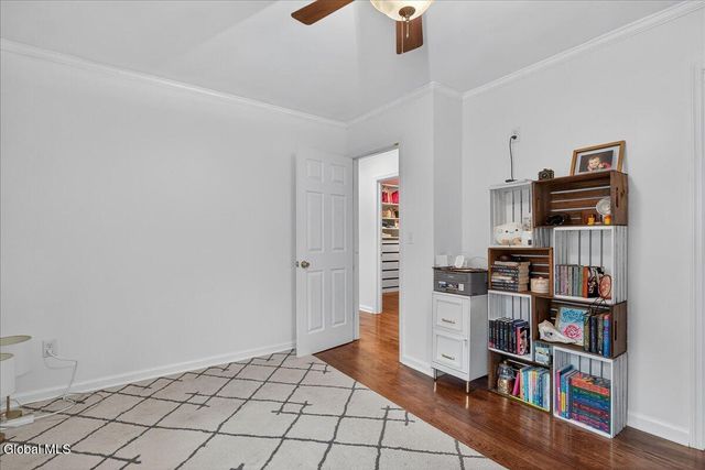 205 E Palmer Avenue, Rotterdam, NY 12303