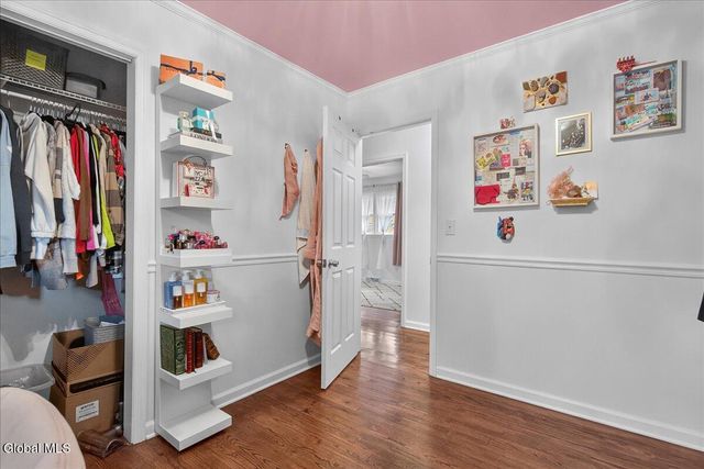 205 E Palmer Avenue, Rotterdam, NY 12303