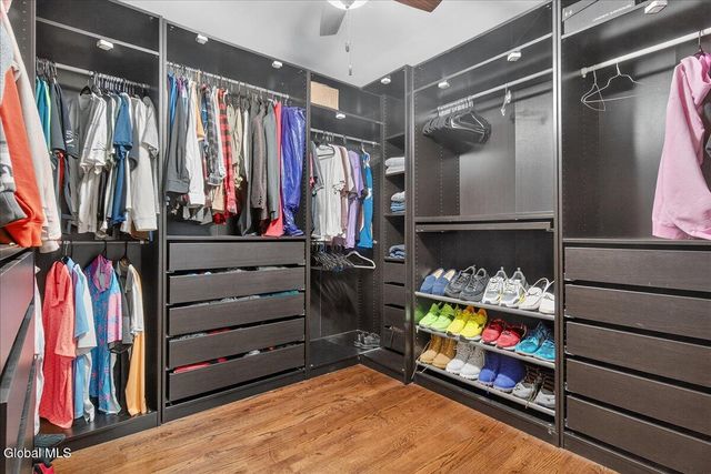 205 E Palmer Avenue, Rotterdam, NY 12303