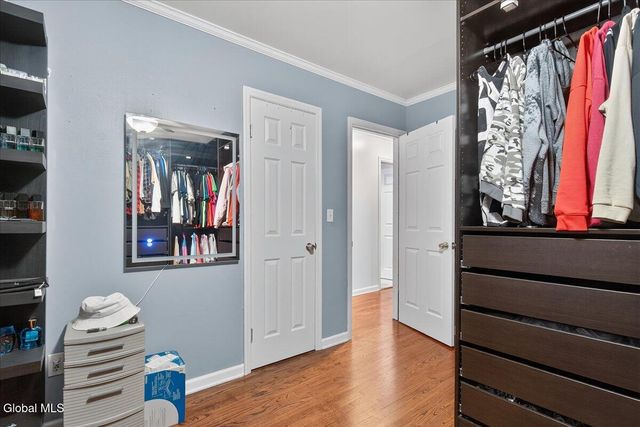 205 E Palmer Avenue, Rotterdam, NY 12303