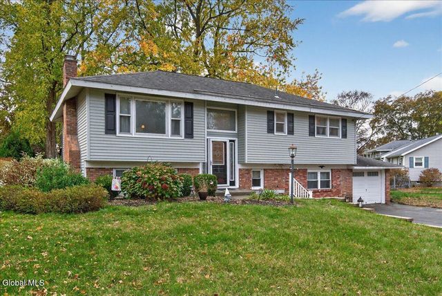 205 E Palmer Avenue, Rotterdam, NY 12303