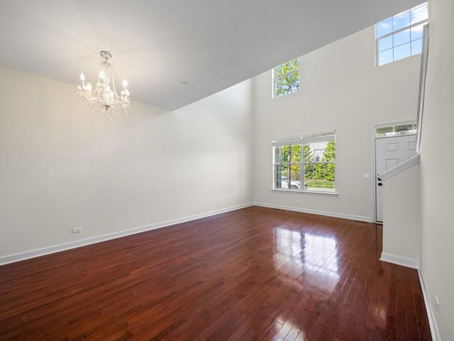 2021 Dauntless Drive, Glenview, IL 60026
