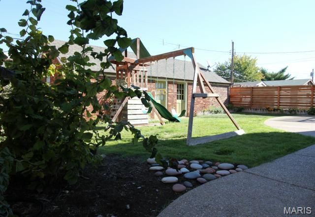 3965 Fillmore Street 2nd floor, St Louis, MO 63116