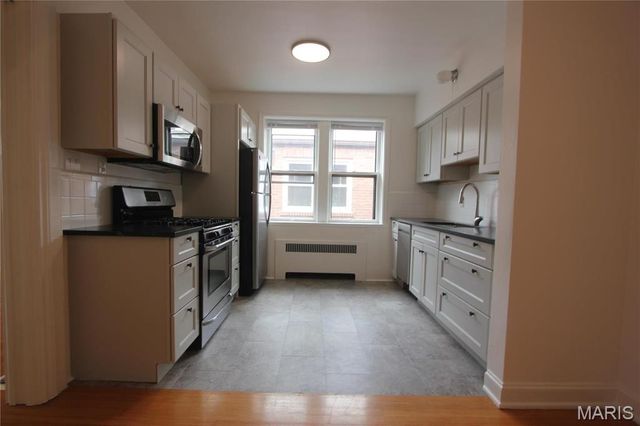 3965 Fillmore Street 2nd floor, St Louis, MO 63116