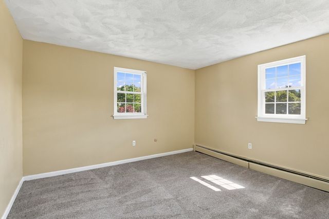 132 Parker St H6, Acton, MA 01720