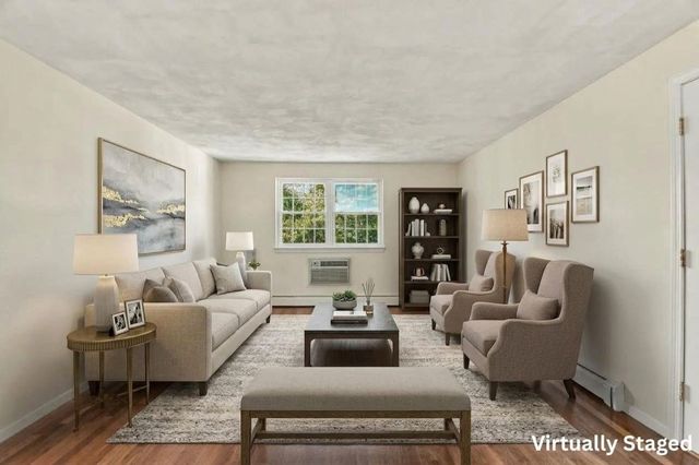 132 Parker St H6, Acton, MA 01720