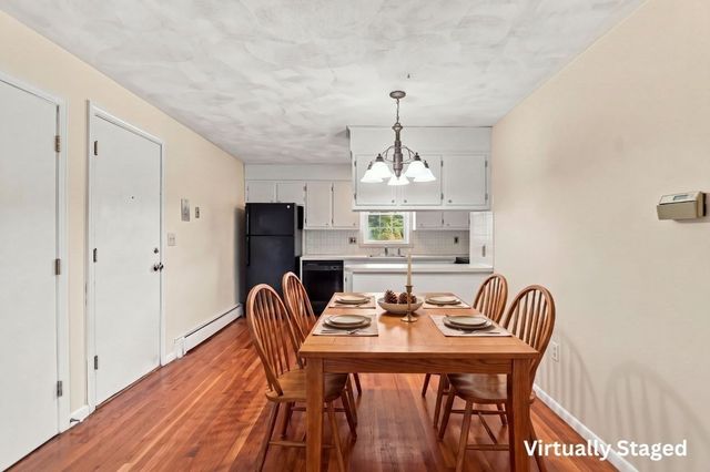 132 Parker St H6, Acton, MA 01720