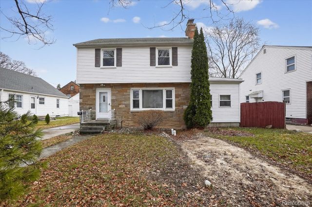 609 Everett Drive, Lansing, MI 48915