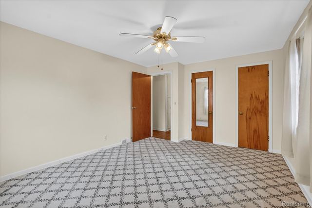 609 Everett Drive, Lansing, MI 48915