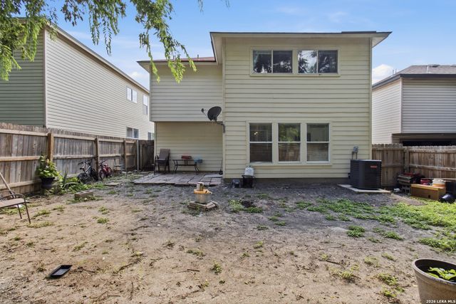 30 McLennan Oak, San Antonio, TX 78240