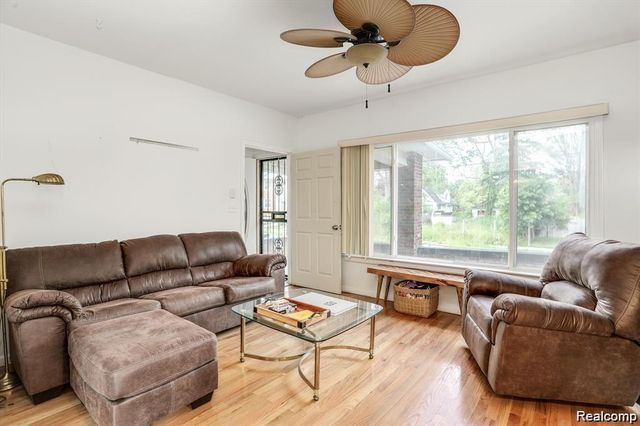 611 Ashland Street, Detroit, MI 48215