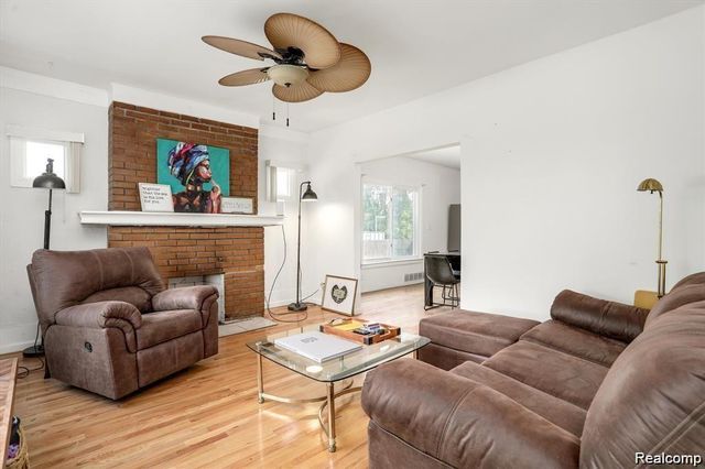 611 Ashland Street, Detroit, MI 48215