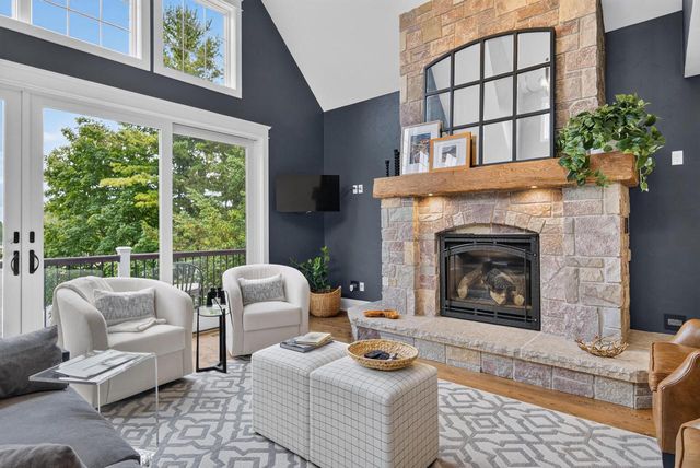 N7415 Lake Terrace DRIVE, Plymouth, WI 53073