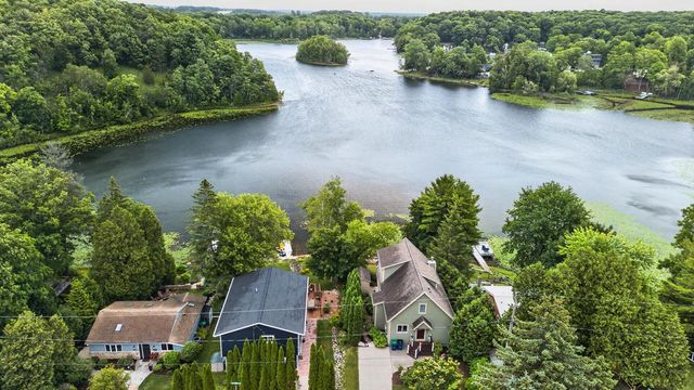 N7415 Lake Terrace DRIVE, Plymouth, WI 53073