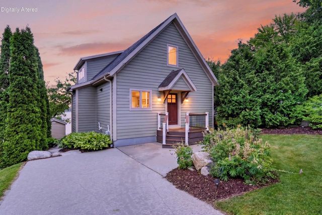 N7415 Lake Terrace DRIVE, Plymouth, WI 53073