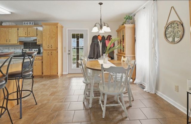 138 Poplar View Ln, Huntland, TN 37345