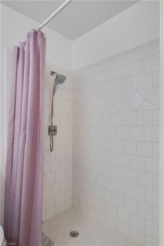 17301 Timber Oak LN, Fort Myers, FL 33908