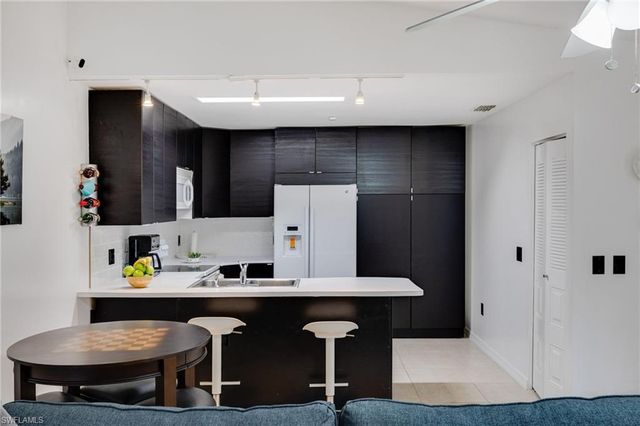 17301 Timber Oak LN, Fort Myers, FL 33908