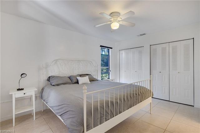 17301 Timber Oak LN, Fort Myers, FL 33908