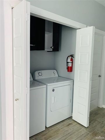 1903 Cari Nicole Avenue, Edinburg, TX 78541