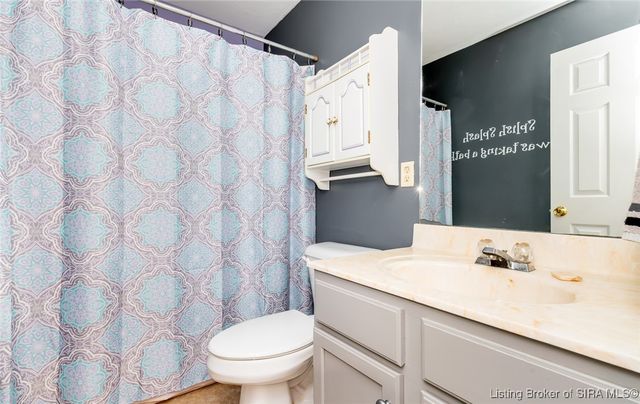913 Marquise Court, Jeffersonville, IN 47130