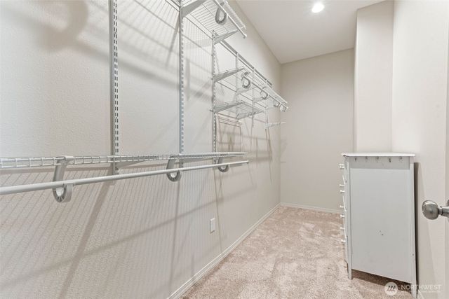 111 1st E, South Bend, WA 99586