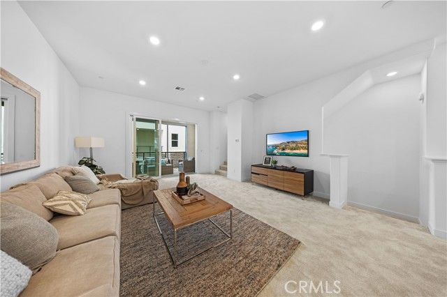 118 Abacus, Irvine, CA 92618