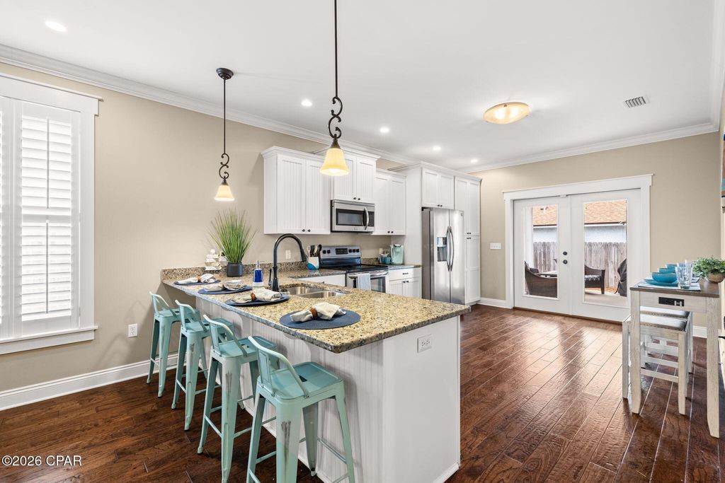Image 10 of property listing at 7100 Sunset Avenue, Panama City Beach, FL 32408