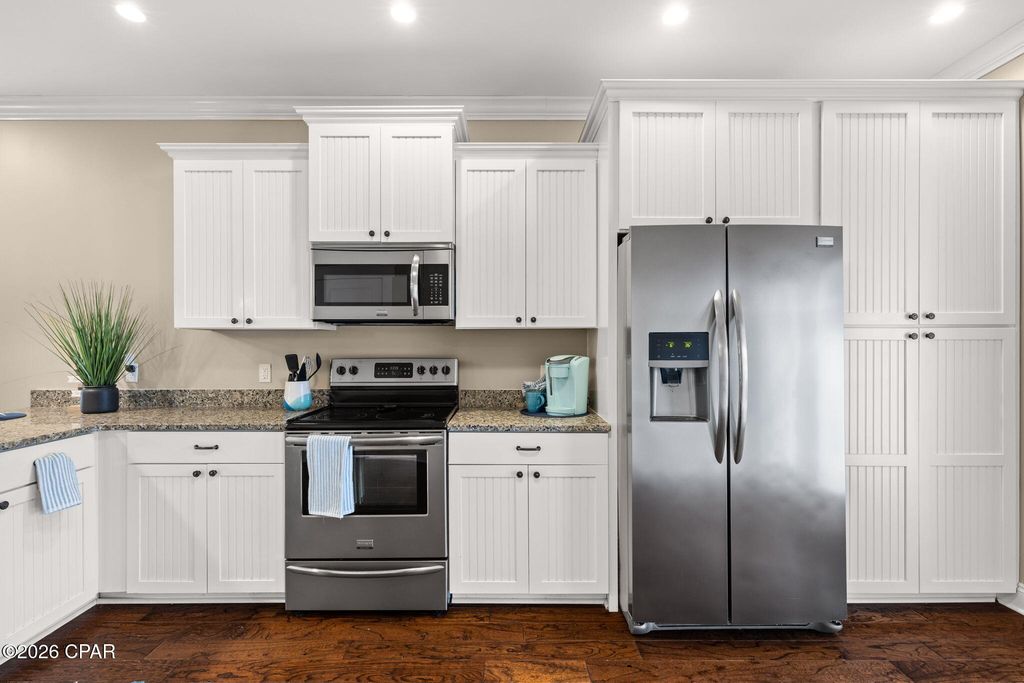 Image 11 of property listing at 7100 Sunset Avenue, Panama City Beach, FL 32408