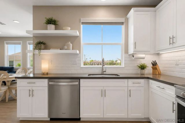 4326 Star Path Way 1, Oceanside, CA 92056