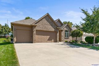 3235 N 157 Street, Omaha, NE 68116