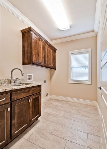 550 Trailwood Circle, Centerton, AR 72719