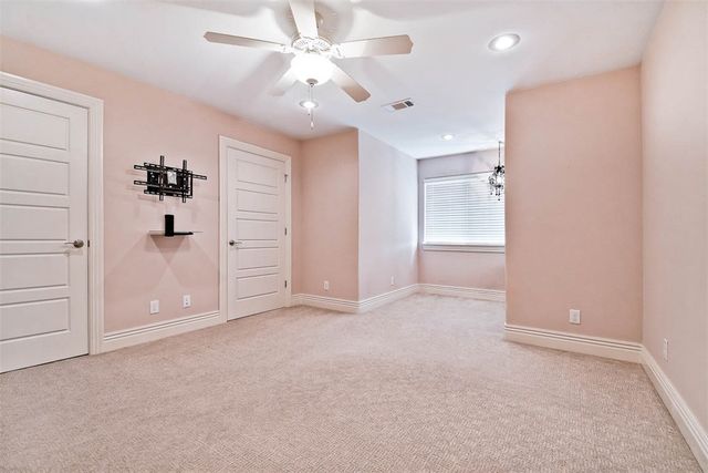 550 Trailwood Circle, Centerton, AR 72719