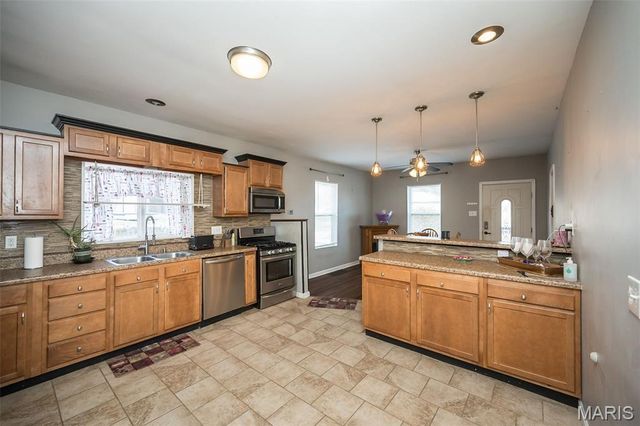 401 Mildred Street, Alton, IL 62002