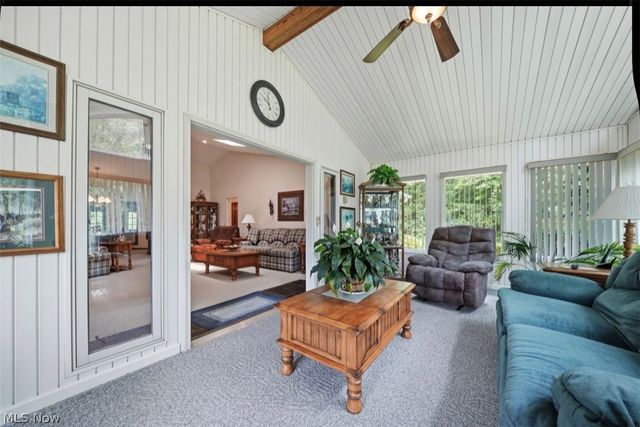 3556 Lake Road, Conneaut, OH 44030