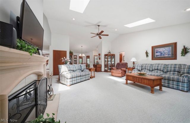 3556 Lake Road, Conneaut, OH 44030
