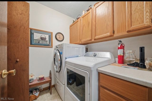 3556 Lake Road, Conneaut, OH 44030