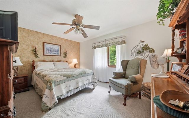 3556 Lake Road, Conneaut, OH 44030