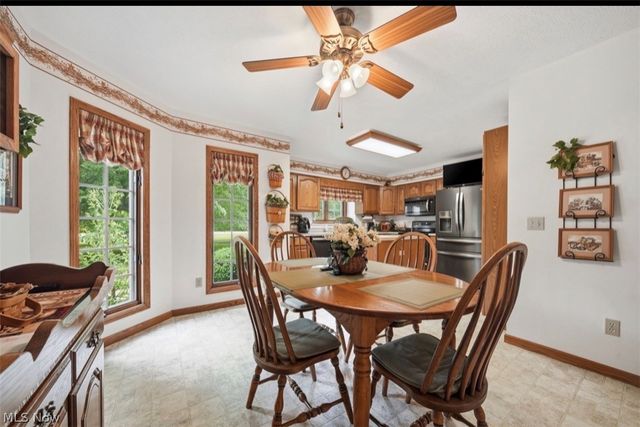 3556 Lake Road, Conneaut, OH 44030