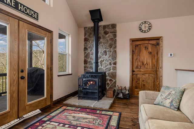 23 Post Oak Drive, Blue Eye, MO 65611