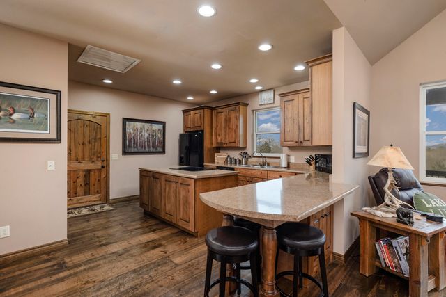 23 Post Oak Drive, Blue Eye, MO 65611