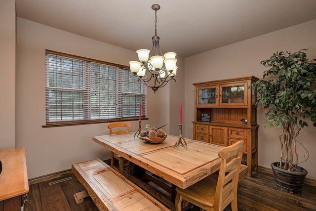 23 Post Oak Drive, Blue Eye, MO 65611