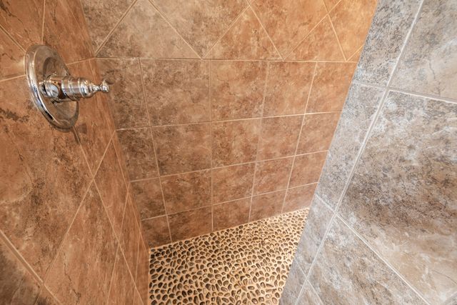 23 Post Oak Drive, Blue Eye, MO 65611