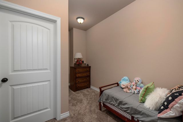 23 Post Oak Drive, Blue Eye, MO 65611