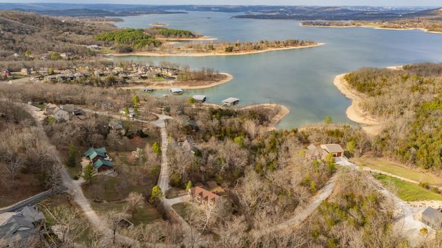 23 Post Oak Drive, Blue Eye, MO 65611